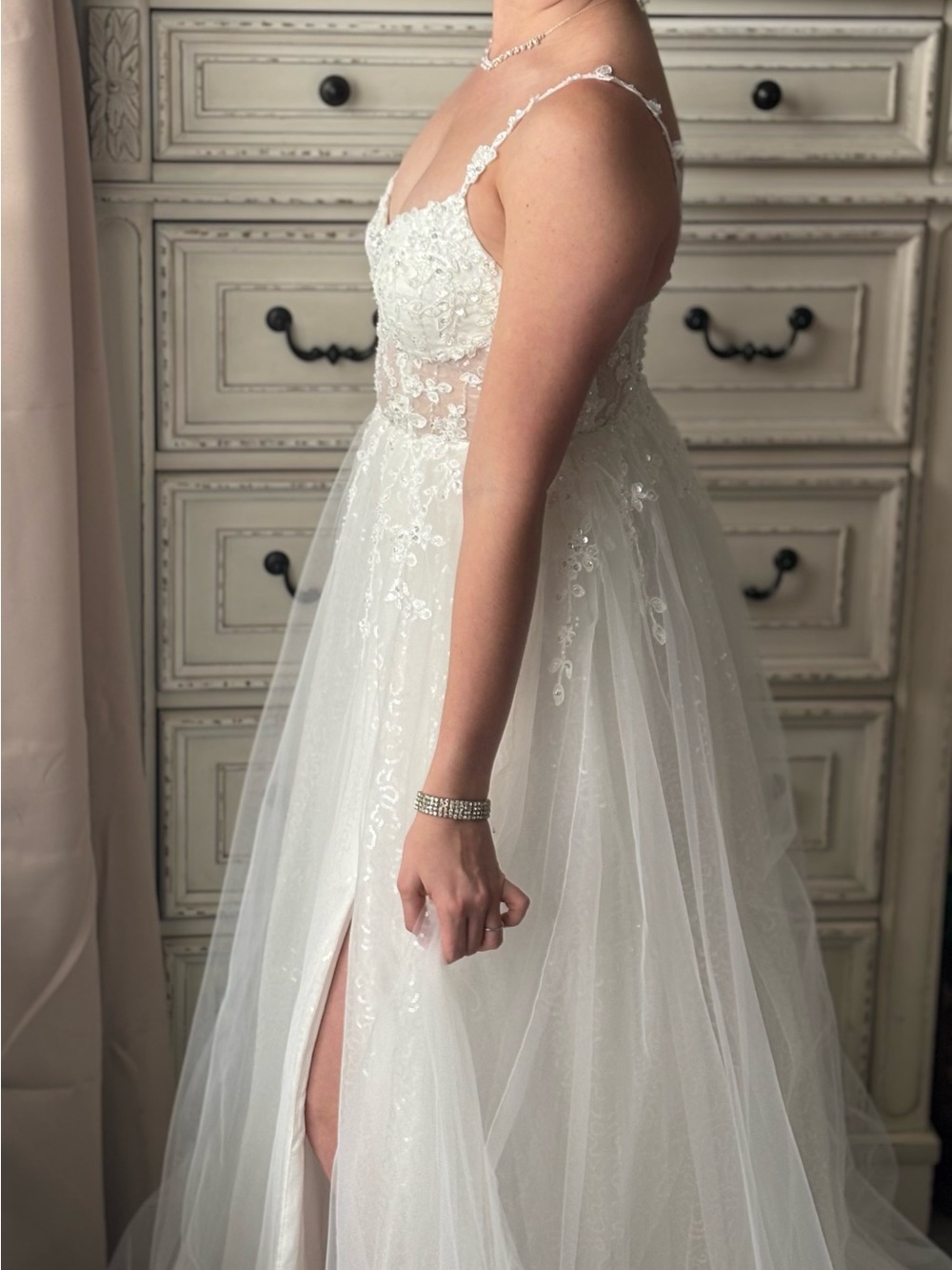 Elegant White Lace & Tulle Bridal Gown with Slit